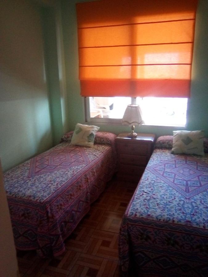 Apartamento Voramar Primera Linea De Mar إل كامبيلو المظهر الخارجي الصورة